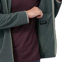 Pile - Nouveau Green - Uomo - Pile tecnico uomo Ms R2 TechFace Jkt revised  Patagonia