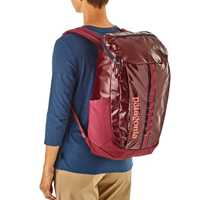 Zaini - Arrow red - Unisex - Black Hole Pack 25L  Patagonia