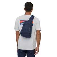 Zaini - Classic Navy - Unisex - Monospalla Atom Sling 8L  Patagonia